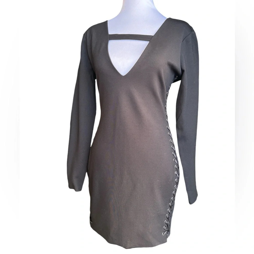 True Religion Size M Black Bodycon Long Sleeve Lace-Up Side Dress New - Picture 2 of 7